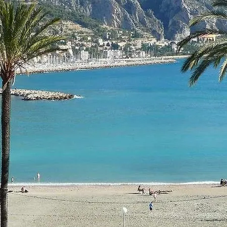 A Pochi Passi Dal Mare